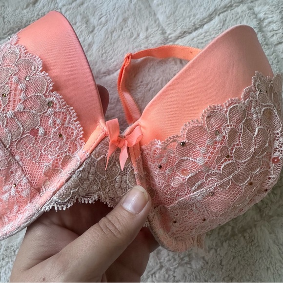 Victoria's Secret | Orange Dream Angels Perfect coverage Bra | Size 34DD - Picture 4 of 11